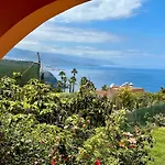 Great Views & Heated Pool - El Perenquen 4 Appartement *